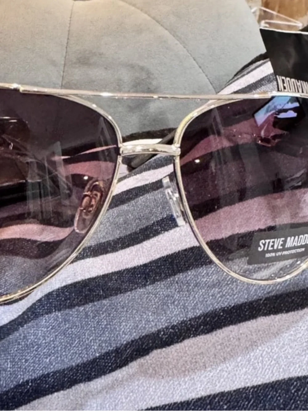 Steve Madden Gold Unisex Aviator Sunglasses